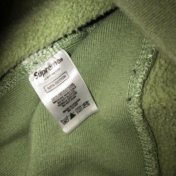 Box Logo Supreme Hoodie - Picture 7 of 8